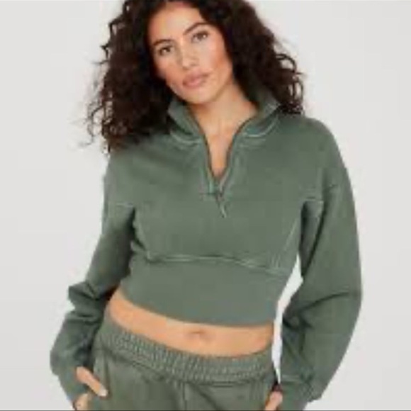 Aerie OFFLINE Women's Green Jogger Sweatpants, Cropped Sweatshirt Set Size M & L - Picture 1 of 12